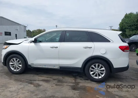 2016 Kia Sorento 2.4L Lx из США, поврежденный, VIN 5XYPGDA39GG015448